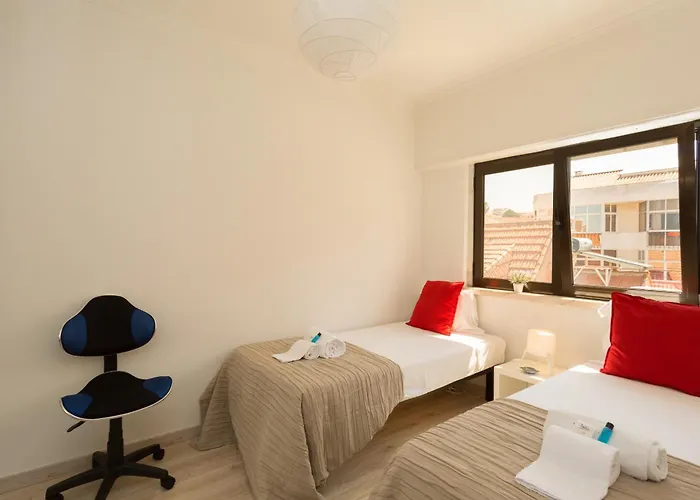 Beguest - Cascais * Parede
